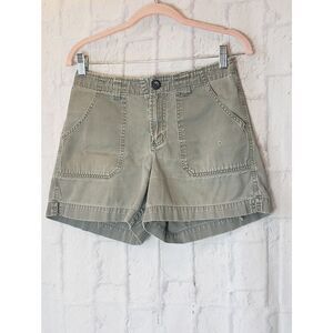 ESSENTIALS STYLE Classic Shorts Muted Army Green 6